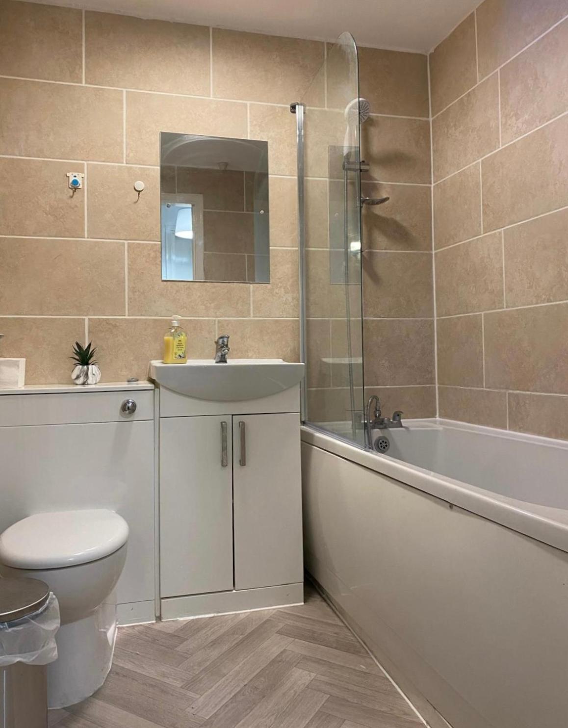 Modern Entire Apartment In Kings Cross St Pancras London Exterior foto